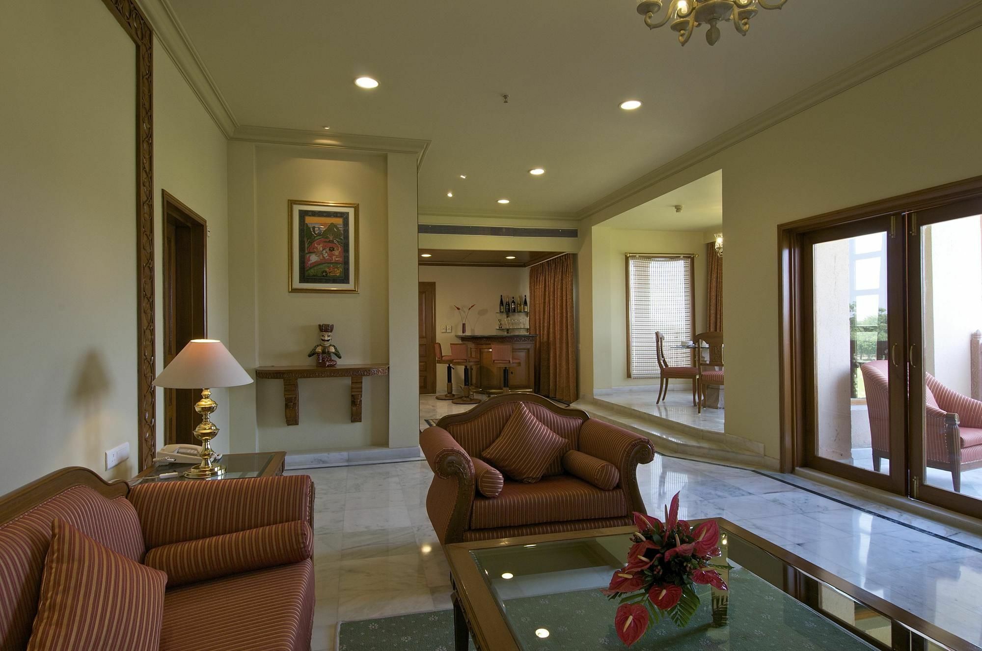 The Ummed Jodhpur Palace Resort & Spa Exterior photo
